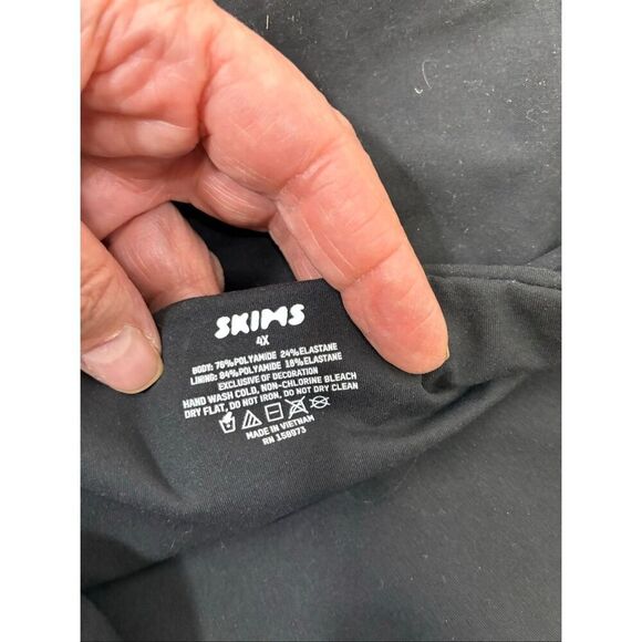 SKIMS NWT Bralette Bandeau in Onyx Size 4X - Picture 4 of 5